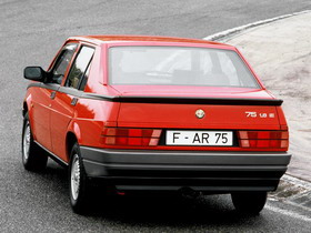 Отзывы об Alfa Romeo 75
